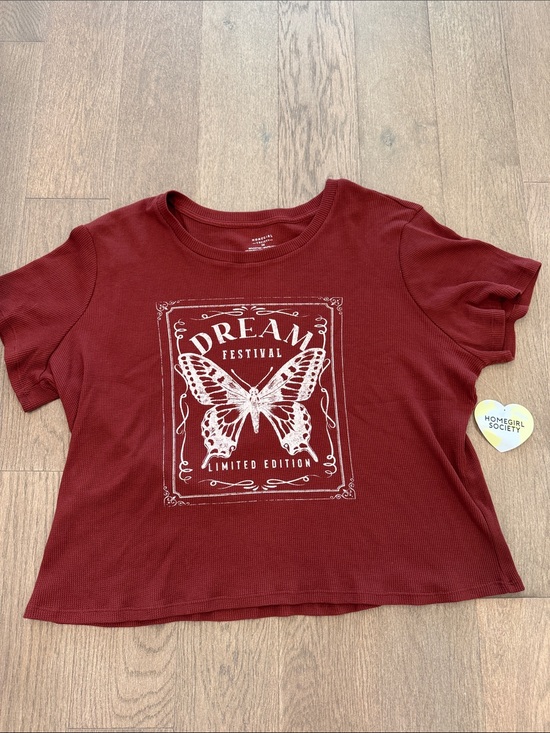 Homegirl Society Tops - NWT Butterfly Dream Festival Crop Short Sleeve Burgundy Women’s 3X Summer Top